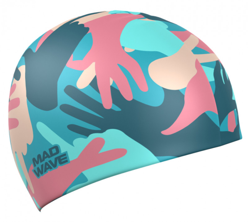 Изготовлена из высококачественного силикона. Он приятен на ощупь и практически не пропускает воду, не вызывает раздражения кожи (если, конечно, вы не тот самый крайне редкий случай аллергиков на силикон), поэтому шапочка идеально подходит для регулярных тренировок.