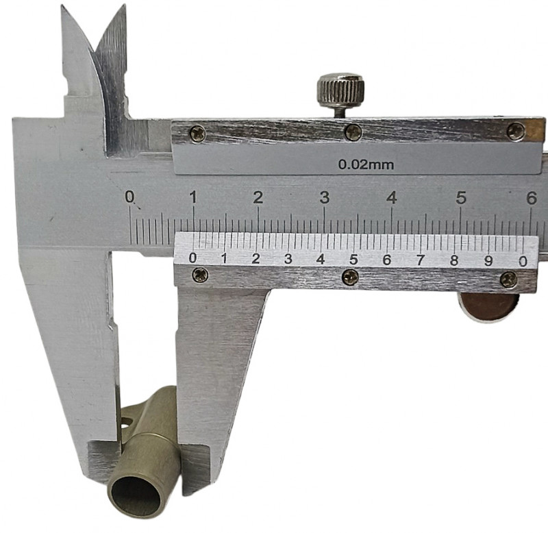 Внешний диаметр втулки - 10мм.