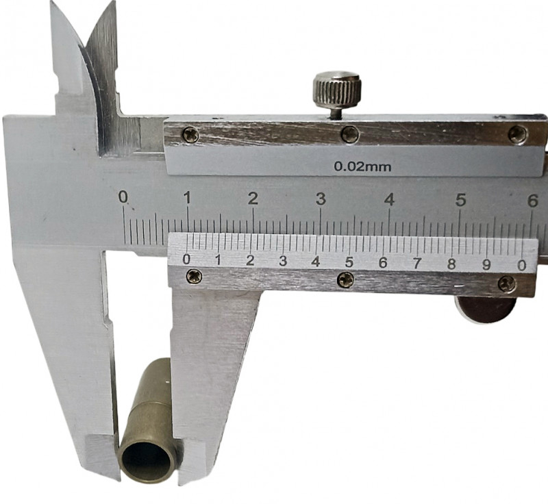 Внешний диаметр втулки - 10мм.