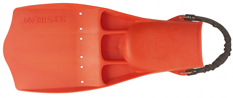 Благодаря использованию монопрена который является специальной смесью резины и пластика, обеспечивается легкость и прочность ласт.