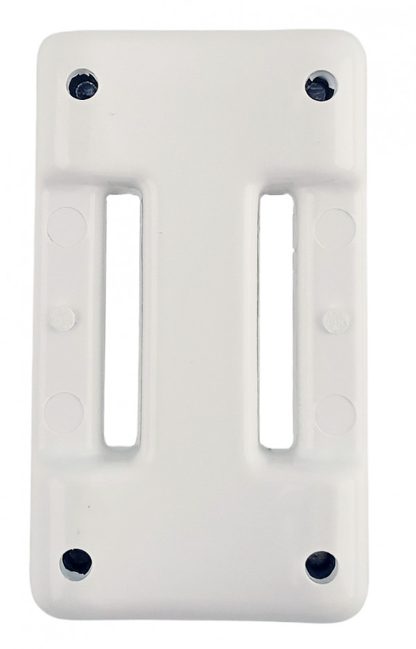 По своей сути - типовой груз для подводного плавания с проточками под ремень, круглые отверстия на фото от держателей на которых происходила заливка полимером.