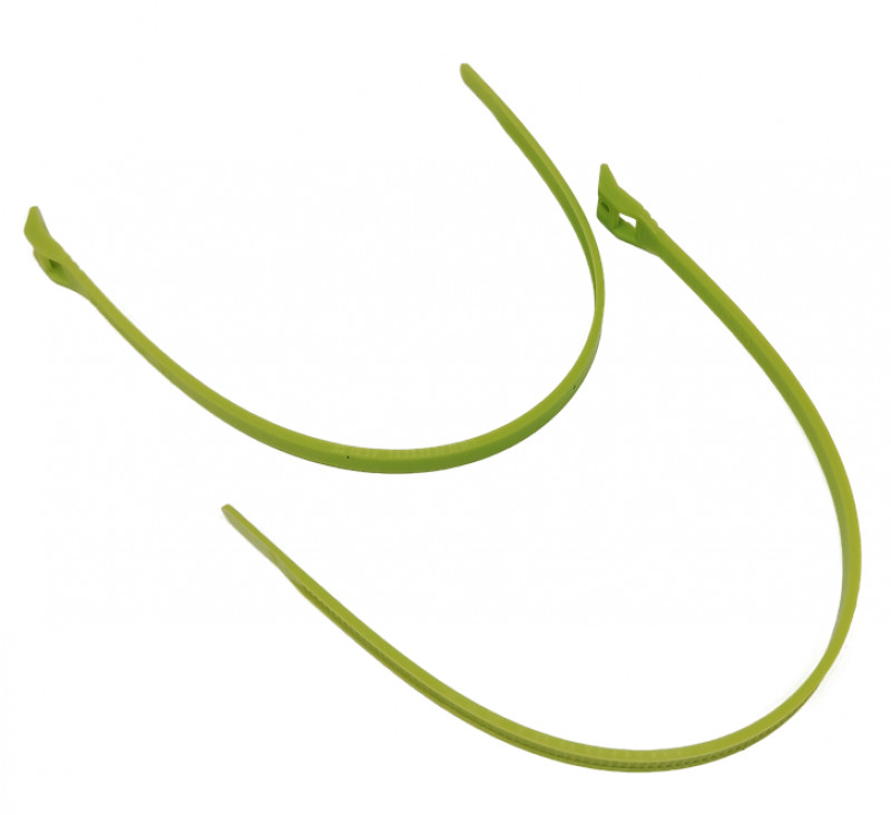 В комплекте два прочных хомута для крепления на корпусе II-ой ступени регулятора.