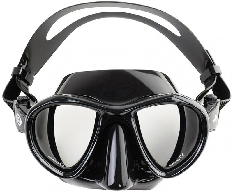 Маска «СКОРПЕНА B» с малым подмасочным пространством позволит с комфортом заниматься фридайвингом и сноркелингом на открытых водоемах, подойдет для тренировок и плавания в бассейне.