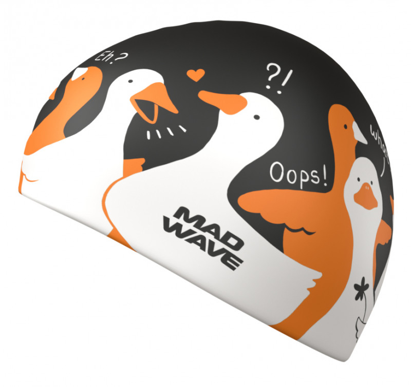 Шапка хорошо тянется, плотно облегает голову, не электризует и не тянет волосы, предотвращая их попадание в глаза и под детали очков или купальника. Универсальный размер шапочки подходит и взрослым, и детям.