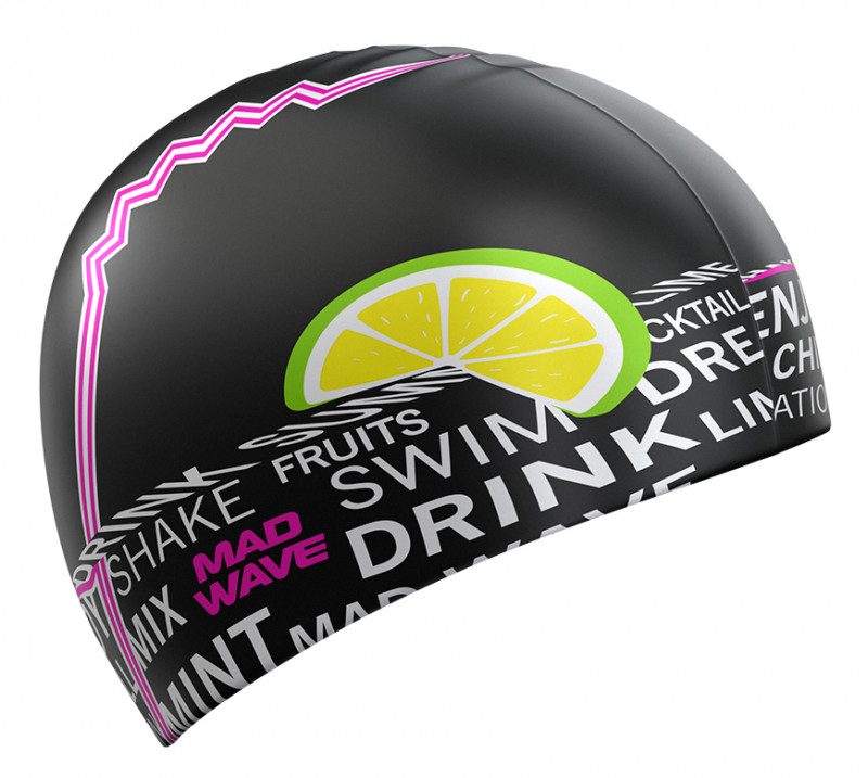 Изготовлена из высококачественного силикона. Он приятен на ощупь и практически не пропускает воду, не вызывает раздражения кожи (если, конечно, вы не тот самый крайне редкий случай аллергиков на силикон), поэтому шапочка идеально подходит для регулярных тренировок.