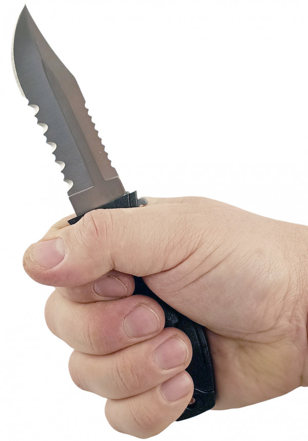 Универсальный и легкий нож для дайвинга, подводной охоты или бытового применения.