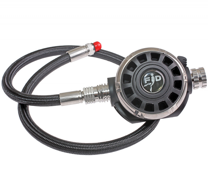 Стильный внешний вид, приятный на ощупь пластик и надежное исполнение влюбляют в себя с первого взгляда. Фронтальная ширина крышки (диаметр) - около 71мм.