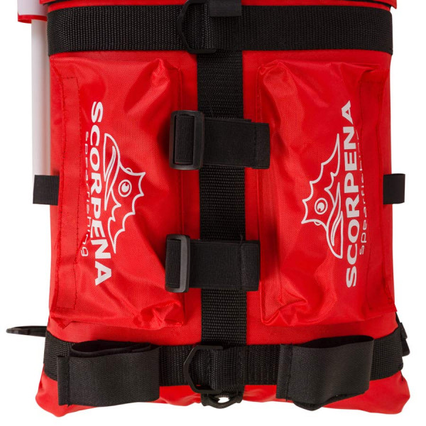 На верху плотика 3 больших кармана, 2 ремня на «липучках» и 10 пластиковых колец.