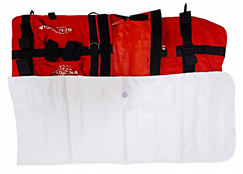 Воздушная камера из ПВХ занимает весь внутренний объем буя, а защищает камеру внешняя оболочка из прочной кордуры.