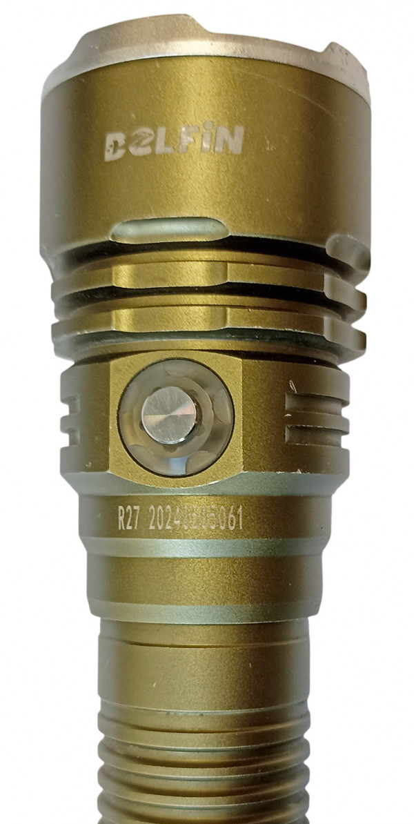 Фонарь «DELFiN» имеет уникальный серийный номер для гарантийных обязательств и защиты от подделок.