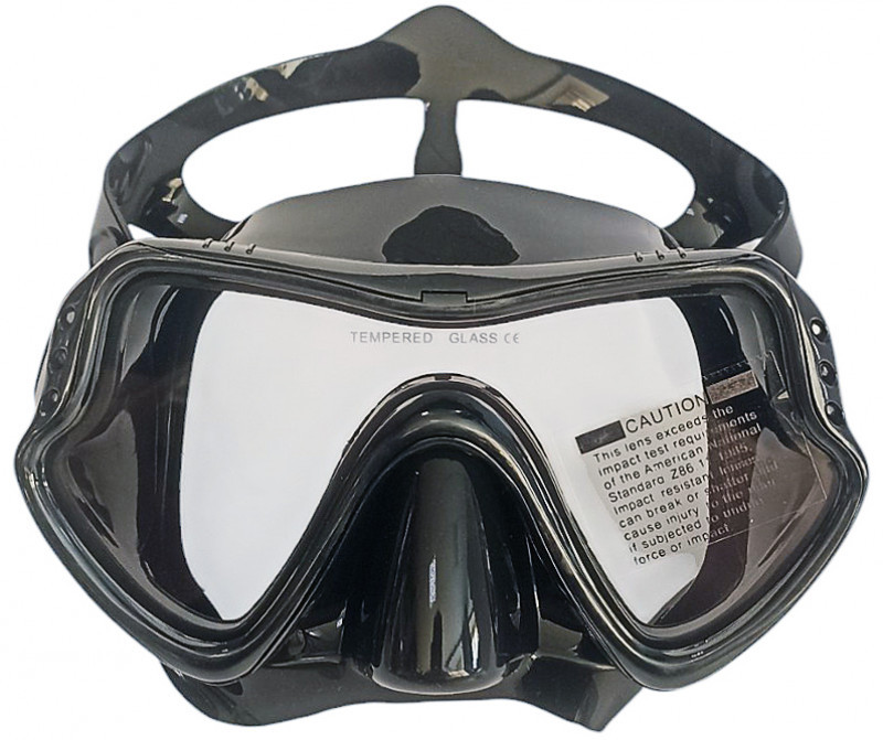 Бывшая в употреблении моностекольная маска для подводной охоты и снорклинга, состояние хорошее (в воде не была).