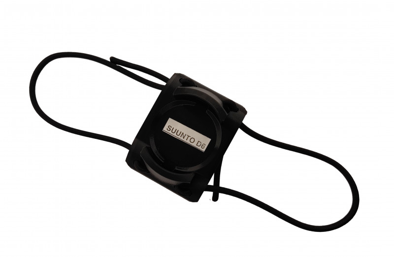 Удобный держатель подводного компьютера SUUNTO D6 на руку с резинками.