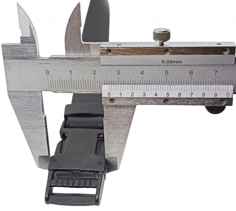 Ширина пряжки около - 2.6см.