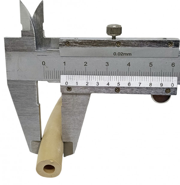 Внешний диаметр - около 1.1см.