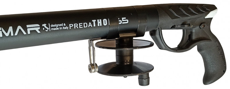 Катушка легко крепится на любые подводные ружья непосредственно к ресиверу при помощи хомутов или изоленты.