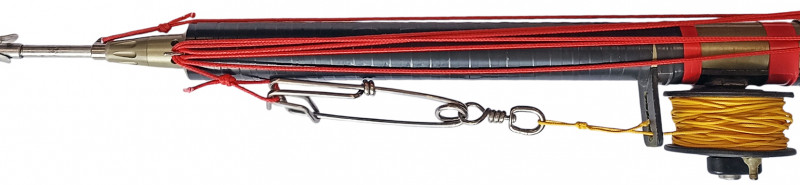 Мощный карабин для настоящих трофейщиков в подводной охоте, заявленная разрывная нагрузка - 200кг.