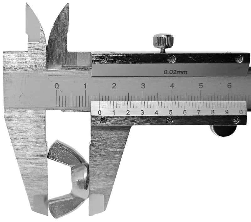 Высота гайки-барашка около - 1.5см.
