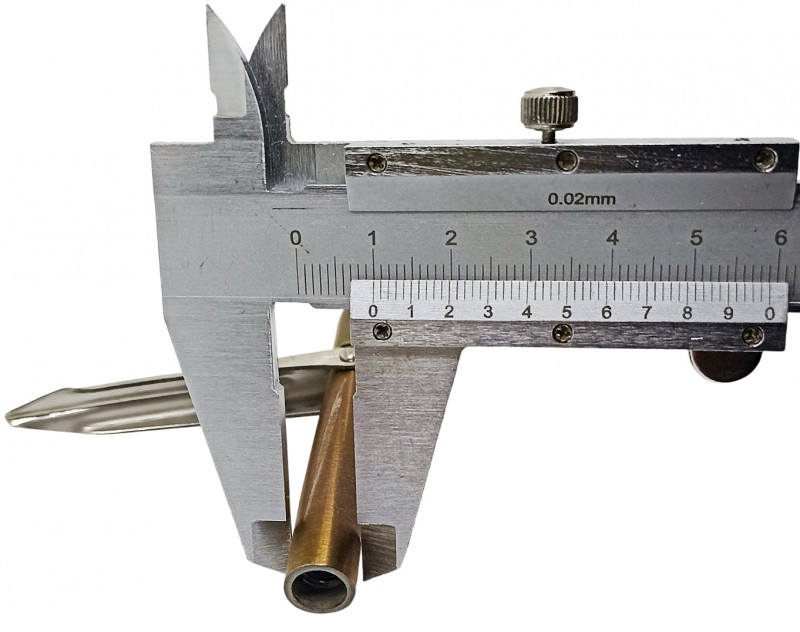 Диаметр остова наконечника - 1см.