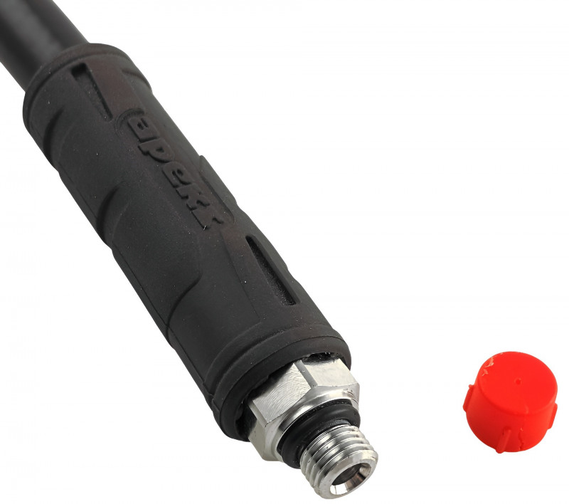 Вкручивается в порт низкого давления «3/8 дюйма».