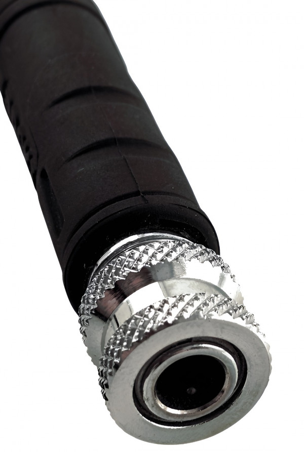 Быстросъемное соединение для удобного подключения к сухому гидрокостюму или вашему BCD.