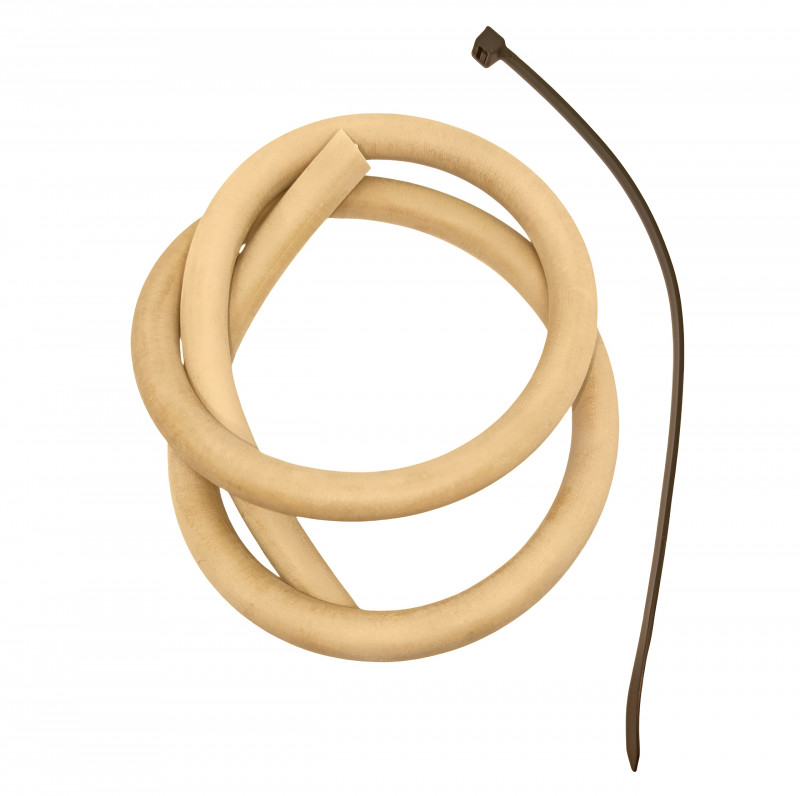 В комплект входит резинка и хомут. Все легко поместится в карман гидрокостюма, бокс для мелочей или даже в ладонь.