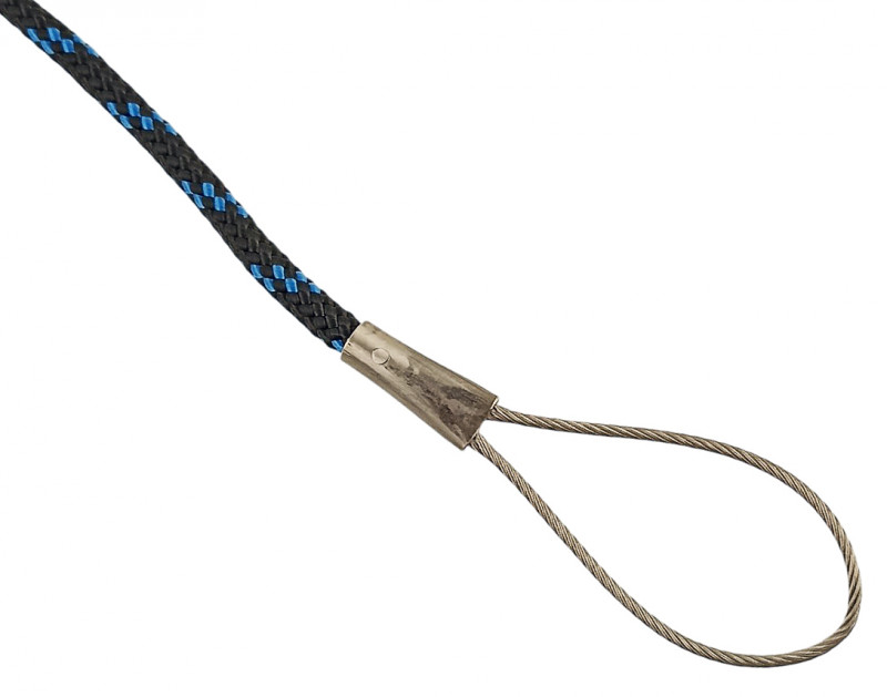 К задней части кукана крепится петля из нержавеющего троса длиной 7см для подвешивания на карабин или надевания на грузовой пояс.