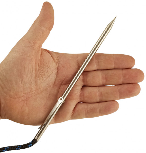 Размер шнура - 100x0.5см, иглы - 19.5см, иглоприемника - 10см.