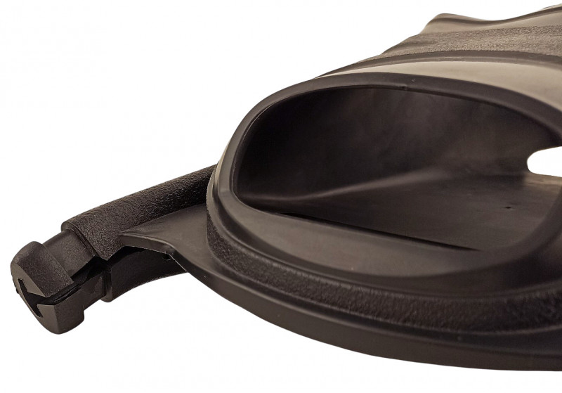 Короткие и прочные усы калош обеспечивают максимальную эффективность работы карбоновых лопастей.