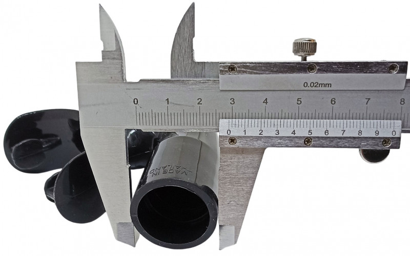 Наружный диаметр посадочного отверстия трубки - 2.9см.