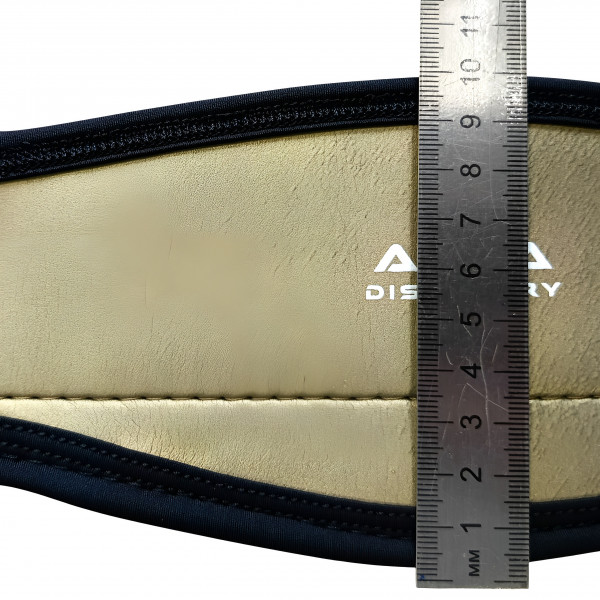 Максимальная ширина - около 10см.