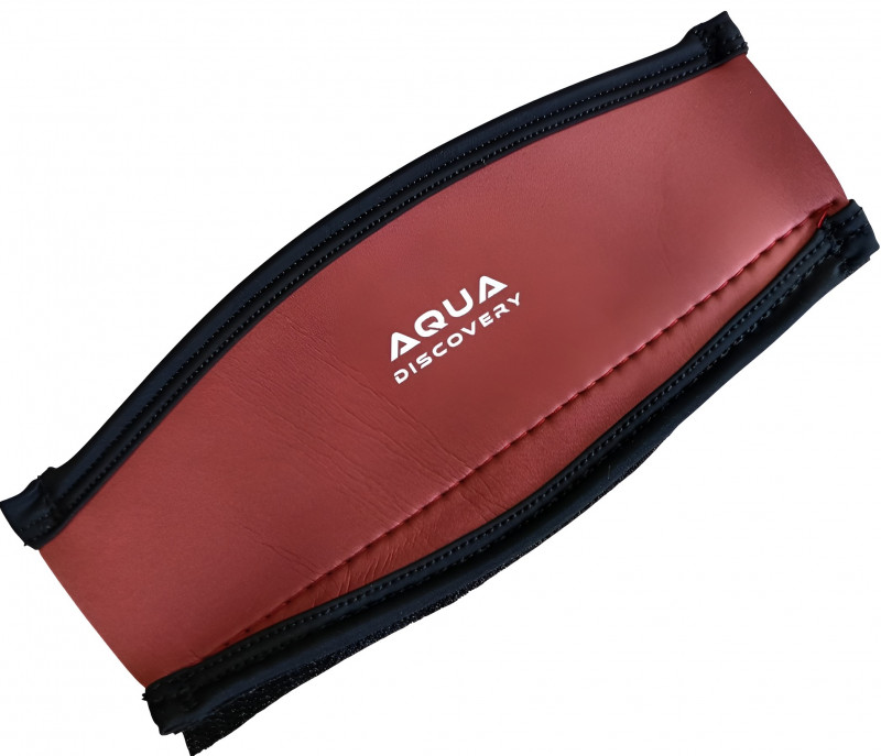 Фирменный очень стильный оголовник для ремешка вашей любимой маски от отечественного производителя компании AQUADISCOCERY. Создатель этих оголовников явно вдохновлялся от цвета драгоценных камней.