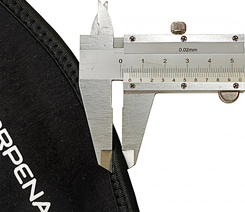 Толщина оголовника со стороны бокового соединяющего шва - около 5мм.