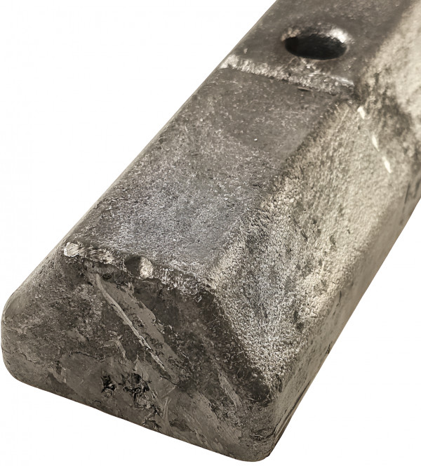 Изготовлен из качественного свинца - выдержит и соленую морскую воду, и пресные озера, и даже хлорированный бассейн (если вдруг решите потренироваться там).