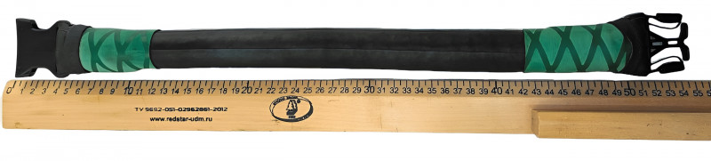 Подходит для фридайверов разного уровня подготовки, а контрастное цветовое решение повышает безопасность на воде. Длина ошейника примерно 54см.