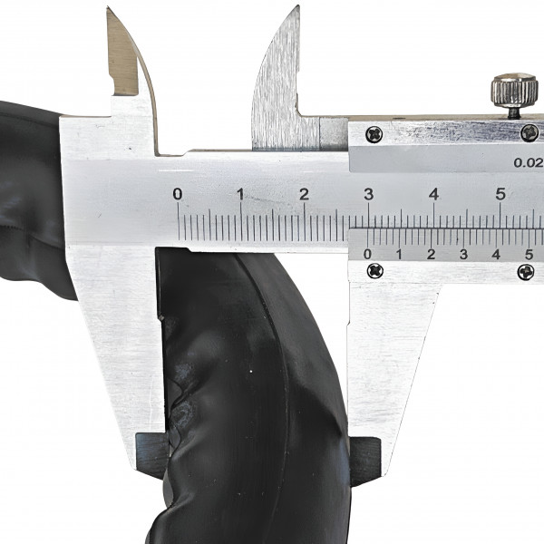 Диаметр груза составляет около 3см. Это значение может меняться, так как грузы ручного производства.