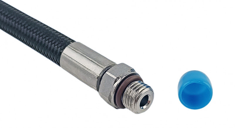 Резьба «7/16 дюйма» для вкручивания в порт низкого давления первой ступени регулятора.