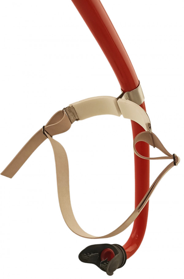 Наши покупатели также активно используют подобные загубники для установки на спортивные трубки (дыхательные тренажеры) для плавания.