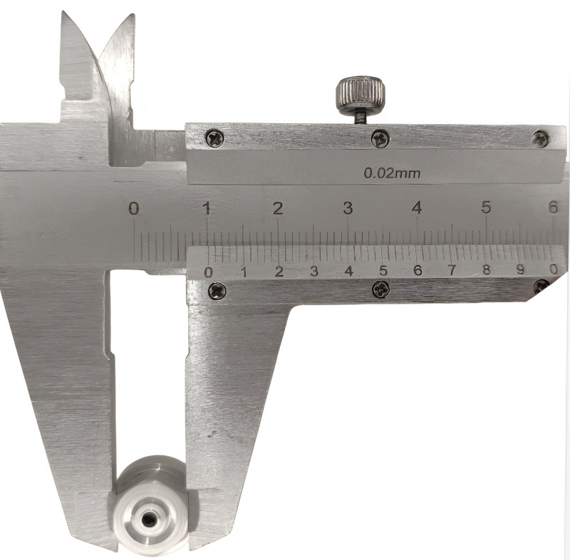 Наружная часть обоймы закручивается ключом на 10мм.