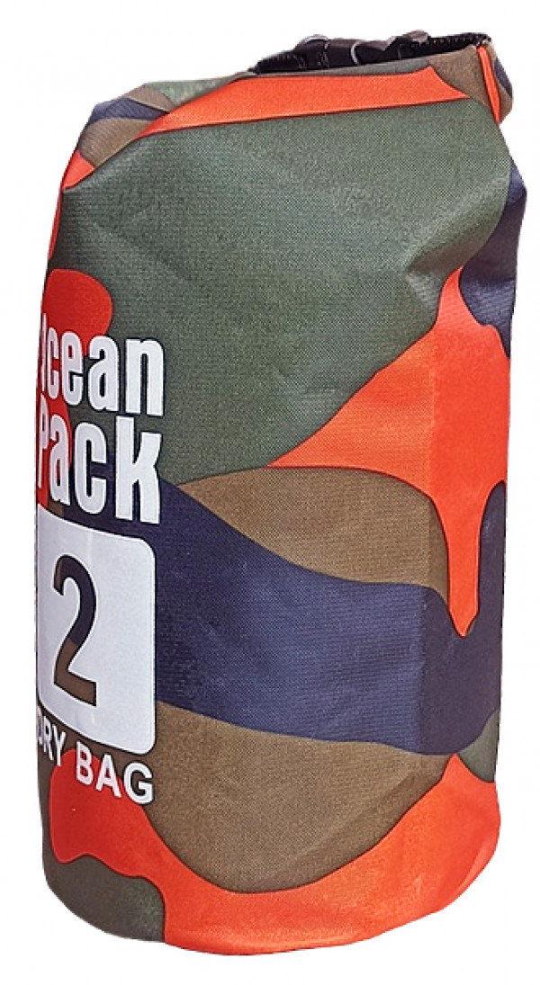 ПВХ с полиуретановым покрытием устойчив к истиранию и проколам, не теряет эластичность при низких температурах, защищен от выцветания под УФ‑излучением.