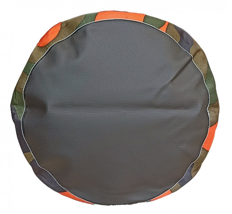 Дно круглого сечения. Диаметр - около 18см.