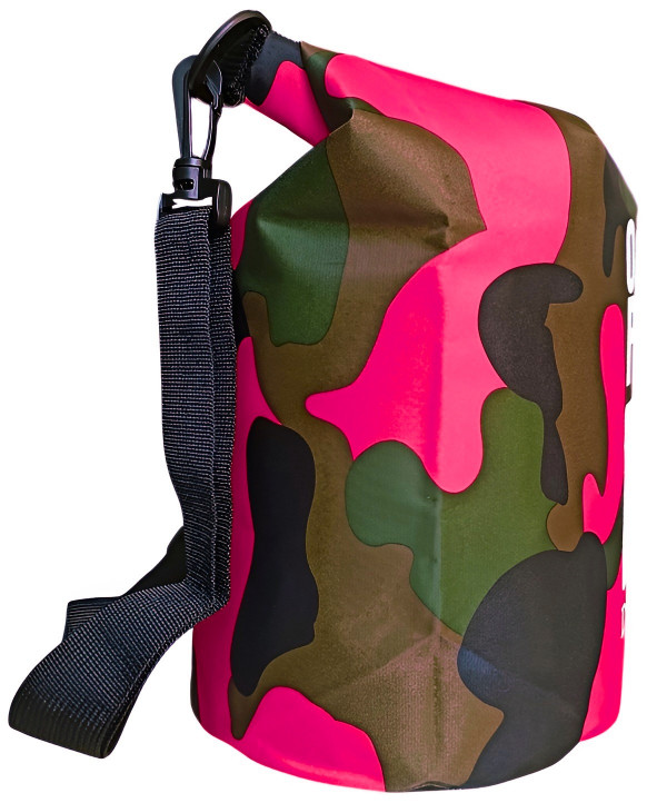 ПВХ с полиуретановым покрытием устойчив к истиранию и проколам, не теряет эластичность при низких температурах, защищен от выцветания под УФ излучением.