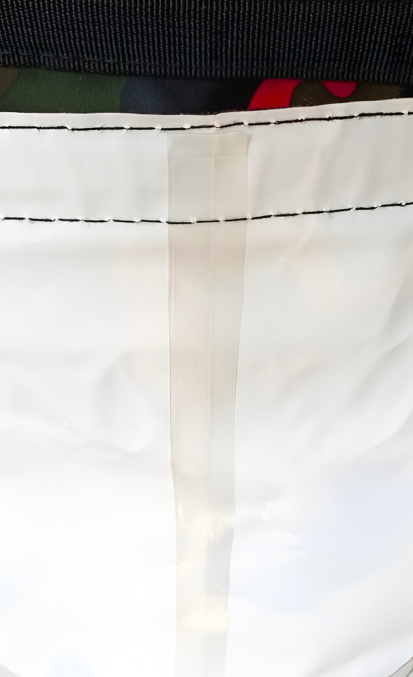 Внутренний шов мешка дополнительно проклеен для герметичности.