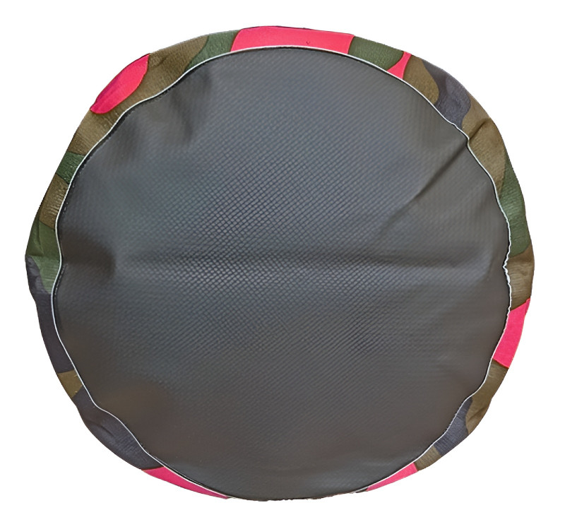 Дно круглого сечения. Диаметр - около 19см.