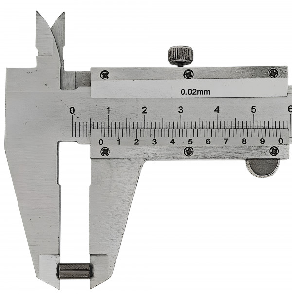 Длина зажима - около 8мм.