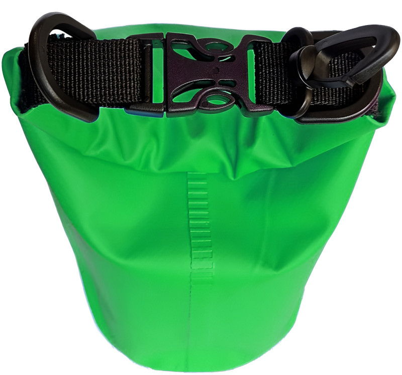 Свернутый клапан фиксируется пряжкой «фастекс» на ремнях из армированной ткани с повышенной прочностью на разрыв. Пряжка-фастекс выполнена из ударопрочного и морозостойкого пластика.