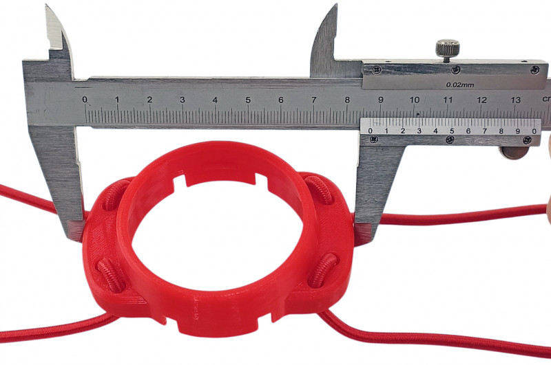 Длина держателя - 8.7см.