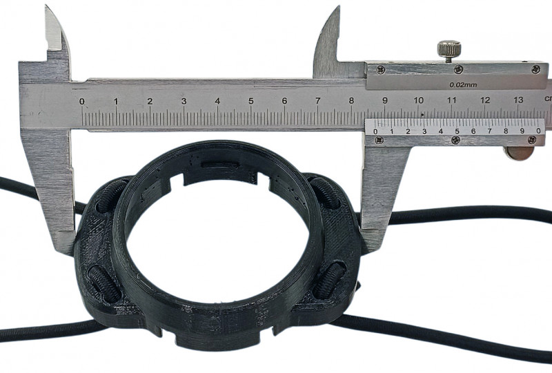 Длина держателя - 8.7см.