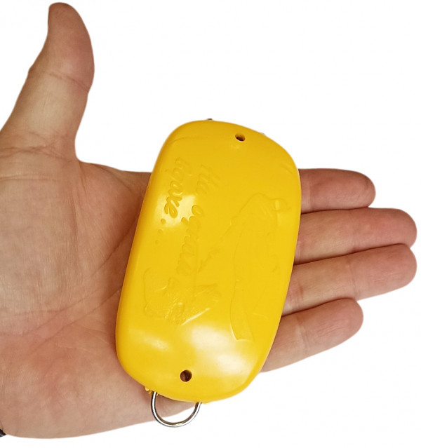 Заявленная производителем погрешность в весе +/- 5% от номинала. Внешние размеры груза можно примерно оценить в 12.5х6х3см.