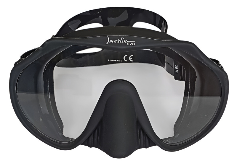 Откройте подводный мир с маской МАРЛИН FRAMELESS EVO! Профессиональная модель для дайвинга, снорклинга и подводной охоты: безрамочная одностекольная конструкция гарантирует панорамный обзор и комфорт за счет умеренного подмасочного объема.