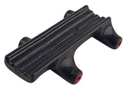 Планка крепления катушки «VECTOR 60» образца 2026 года на ресивер ружья.